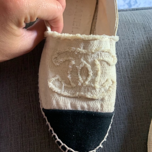 Chanel - Picture 5 of 6